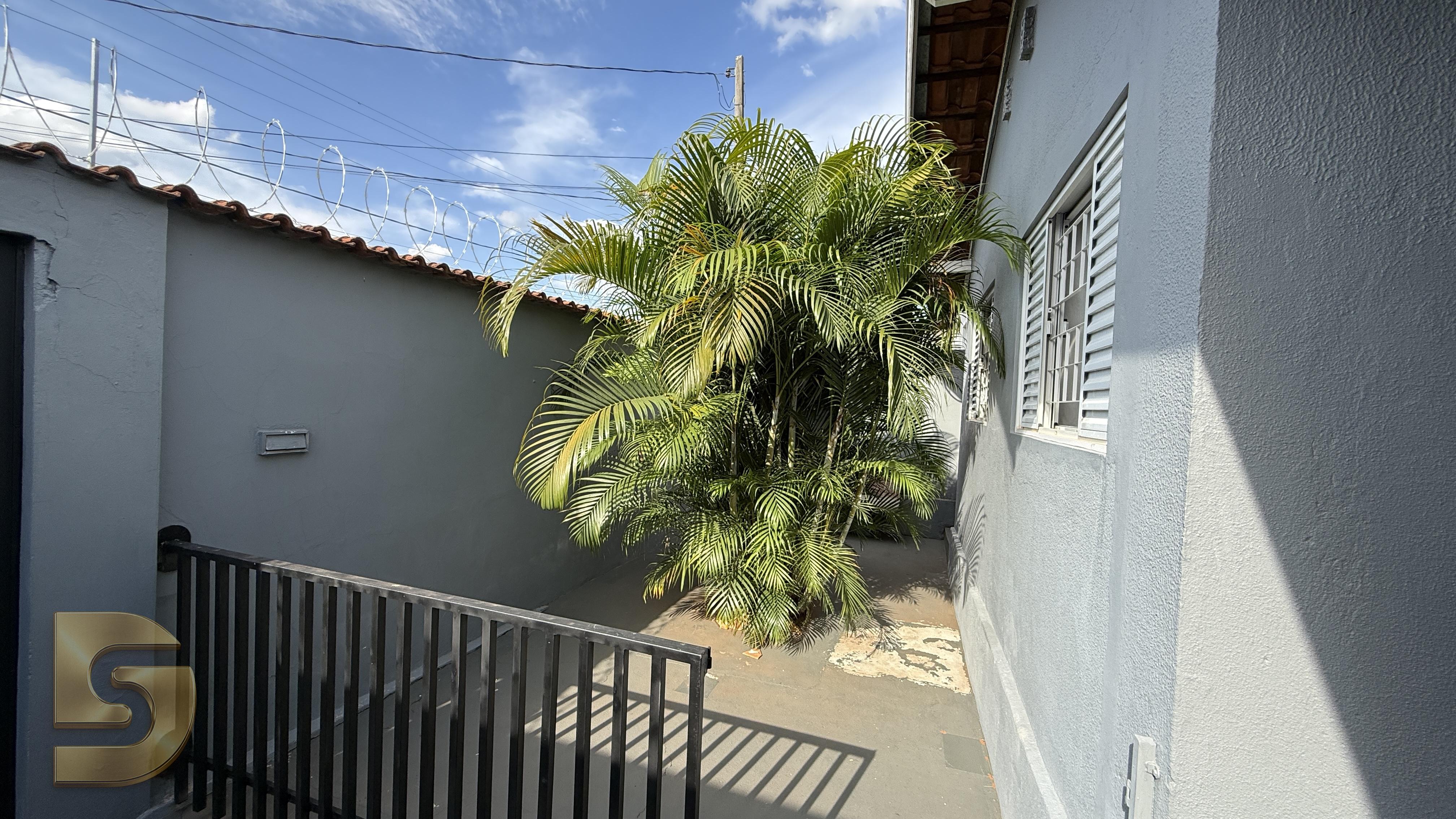 VENDO CASA GEISEL