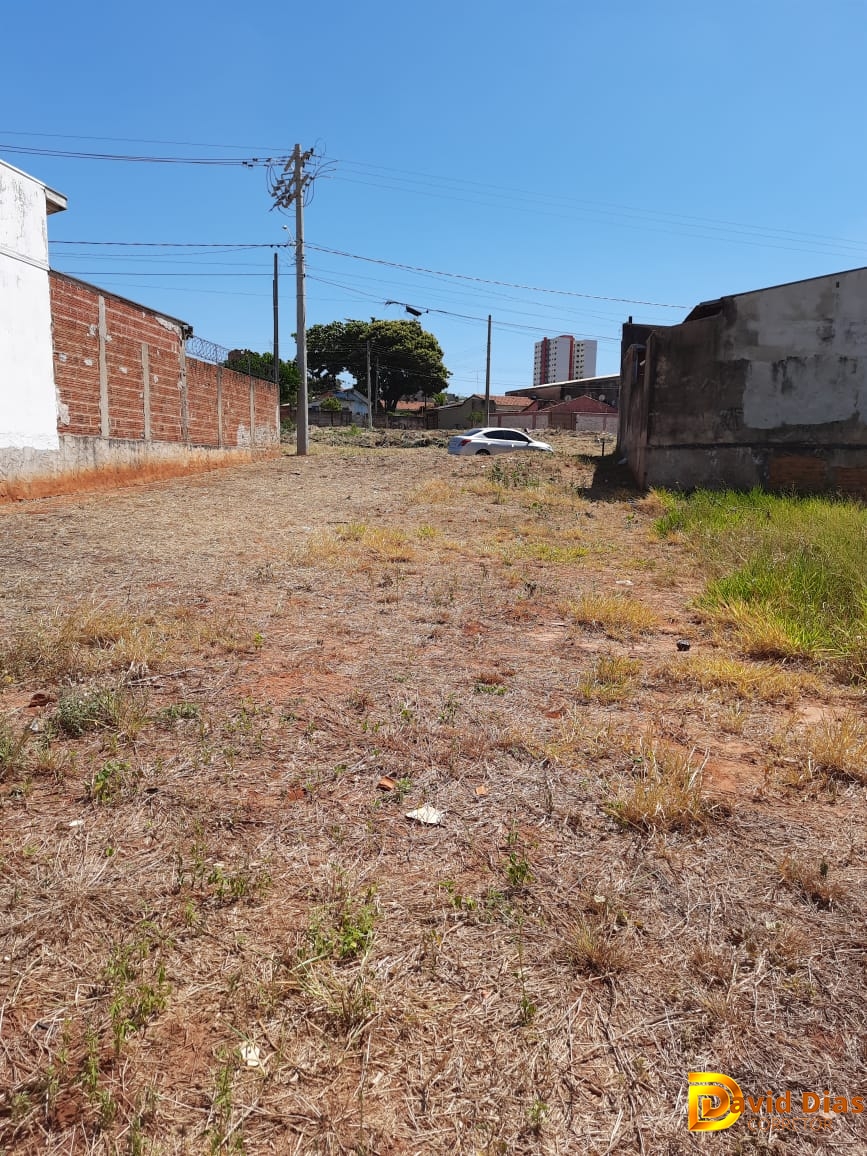 TERRENO A VENDA JD SOLANGE BAURU SP