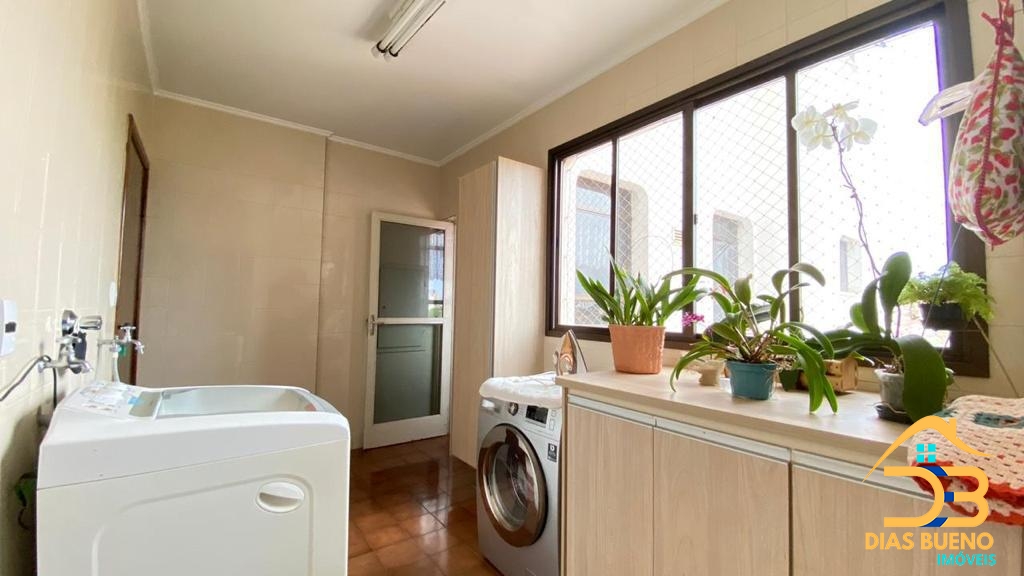 VENDO AP RESIDENCIAL VITORIA REGIA