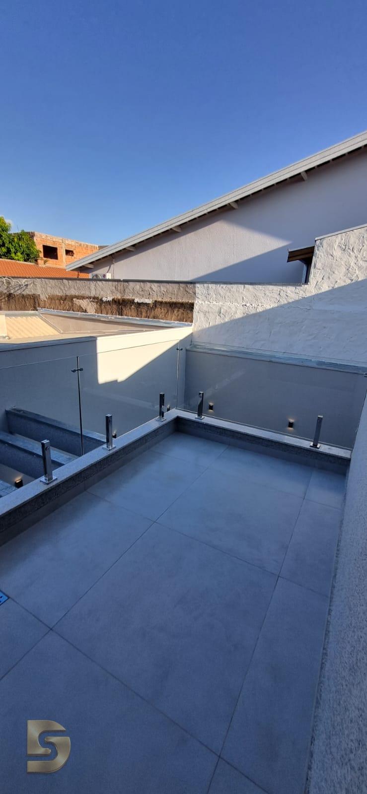 Compre Casa Jardim Solange
