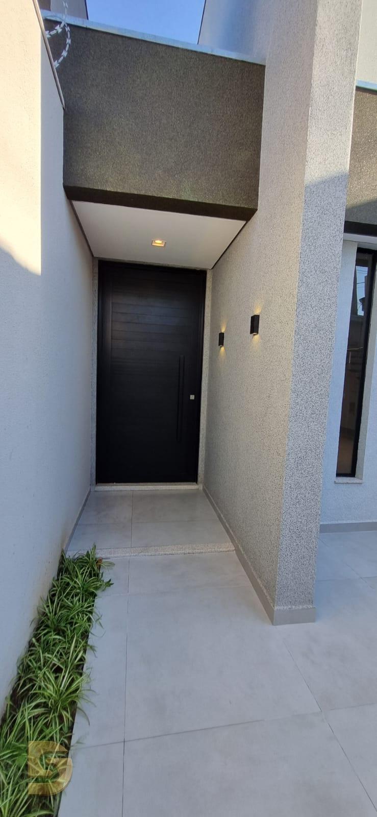 Compre Casa Jardim Solange