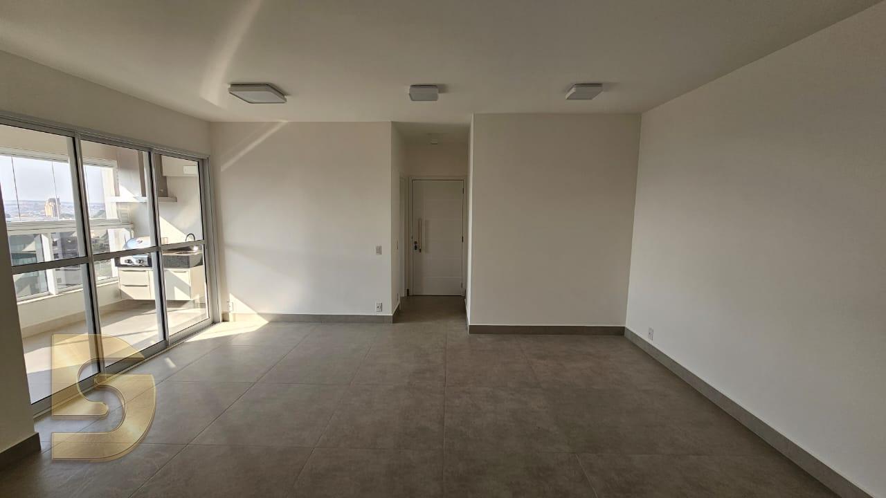 ESSENZA APARTAMENTO NOVO